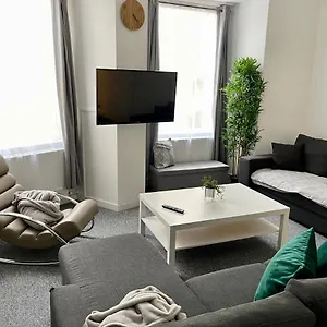 brunswick-square-apartmenthotel-spa.brighton-hotels-england.com/